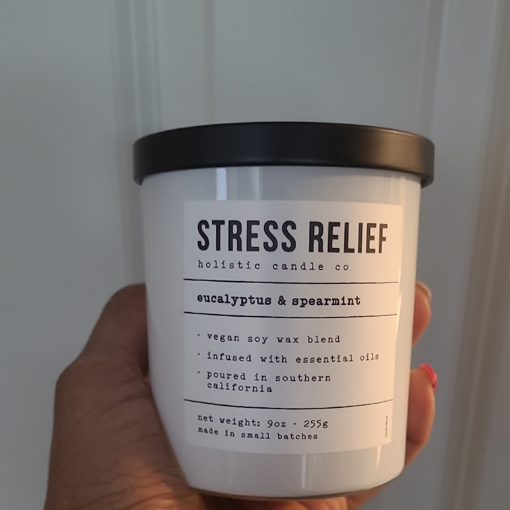 Stress Relief Candle - Eucalyptus & Spearmint - 9oz